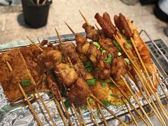 -微醺烤牛·炭火烧烤·精酿啤酒(东郊记忆店)