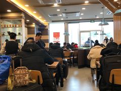大堂-回味鸭血粉丝汤(南京站店)
