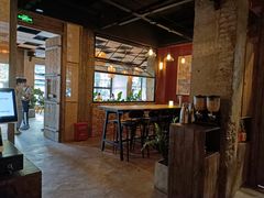 -岔巴精酿啤酒餐吧(南屏街店)
