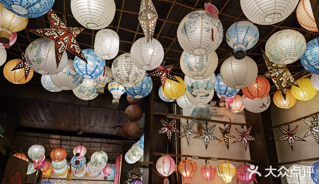 乌镇里的豪迈羊脚面