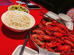 -龙巢盱眙龙虾·牛蛙·烧烤宵夜(八卦岭店)