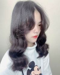 -水灵珑美容造型中心