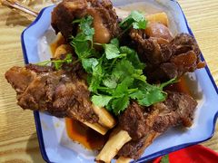 羊骨头-新兴羊肉砂锅