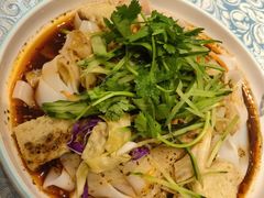 新疆凉皮-巴扎美食·新疆菜·西域歌舞表演餐厅(新疆大厦店)