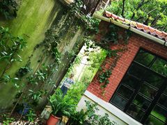 -胶囊画廊