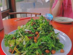 -锅贴王海鲜小馆