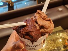 -VENCHI 闻绮(北京国贸商城店)