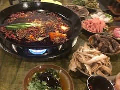 -周幺妹重庆老火锅(银泰城总店)