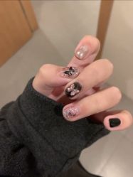-赢韵美甲美睫瑞士净斑中心
