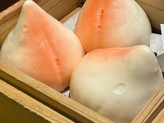 寿桃奶黄包-杭州西子湖四季酒店·金沙厅