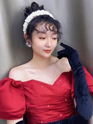 点击看大图 -爱伊人婚纱礼服美妆馆