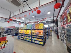 -逝水玩具折扣店