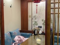 卡座-老白驼退骨特色美食