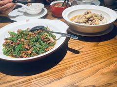 -爱碗亭·鲜炒湖南菜(壹城中心店)