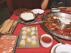 -谭鸭血老火锅(娄星区长青街店)