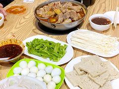 锅仔排骨-老殷锅仔