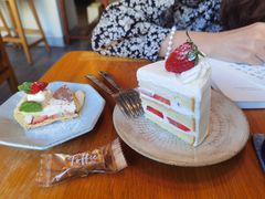 -三花屋 Mihhanaya
