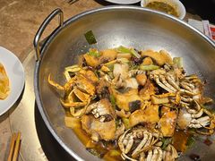 -七欣天香辣蟹火锅(上海银亿滨江店)