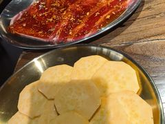 -明洞阿姨·韩式酱蟹烤肉·创意料理(三元桥店)