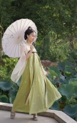 -一揽芳华汉服旗袍体验馆(拙政园店)
