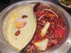 -沸炉重庆老火锅(军事博物馆店)