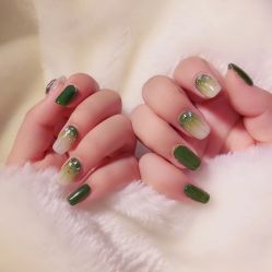 -Pink You美甲美睫纹绣定制中心