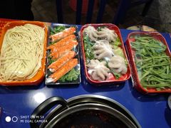 -马路边边串串香(一匡街店)