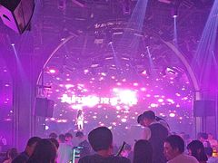 -TOP LIV Night Club 酒吧