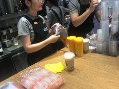 -CoCo都可(湖滨银泰店B区店)