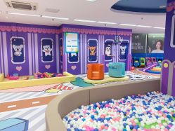 -孩子王童乐园(马群店)