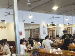 -冶建镜子·老南昌大排档·江西虾王(总店)