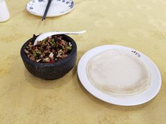 黑红三剁双拼-蝴蝶泉宾馆-中餐厅