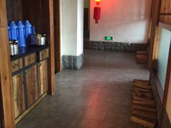 -挂旗柴锅鸡(蚌山区嘉年华店)
