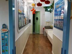 -龙格亲子游泳俱乐部(泊富中心)