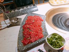 干贝咸蛋黄虾滑-哥老官重庆美蛙鱼头(西湖银泰十一哥店)