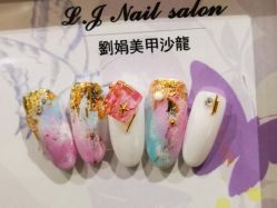 -刘娟美甲沙龙