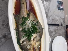 -新丁香海鲜酒店(银海商贸城店)