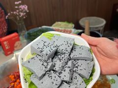 -渝大龙重庆火锅(温泉月亮湾店)