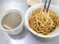 -高师傅特色米粉汤包(建设路店)