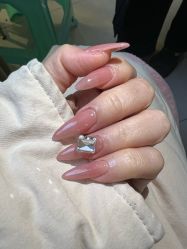 -花颜悦色款式美甲美睫