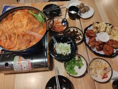 -源味屋韩式火锅&炸鸡(鼎城当代商城店)