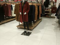 店内环境-优衣库(洛阳中州万达广场店)