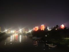 -万绿园