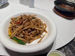-国人川菜(李家村建东街店)
