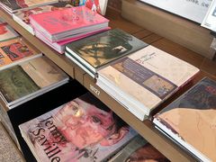 -茑屋书店(天目里店)