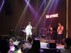 -TZ House音乐现场(来福士中心店)