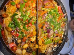 -鸣记脆皮烤鱼·海鲜烤鱼(三八广场店)