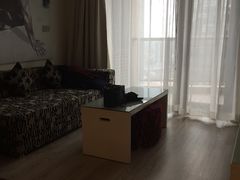 -上海品尊辉盛名致精品酒店公寓