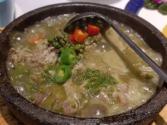 青椒莴笋肥牛-山泉公馆酒家(广州东站店)
