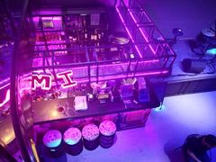 -vimi便利店酒吧